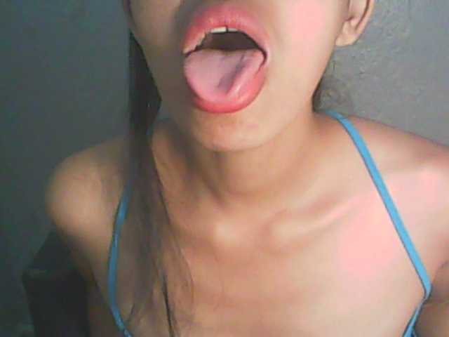 RitaHalle's BongaCams show and profile