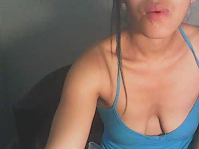 RitaHalle's BongaCams show and profile