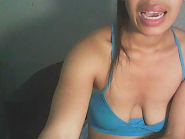 RitaHalle's BongaCams show and profile