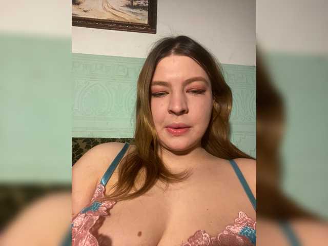 Lilian00666a's BongaCams show and profile