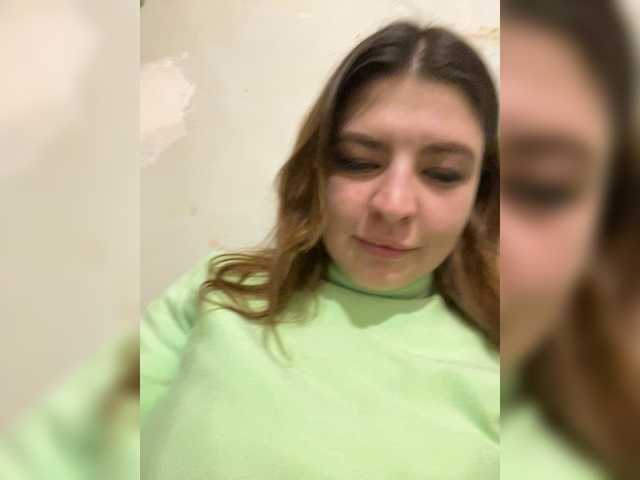 Lilian00666a's BongaCams show and profile