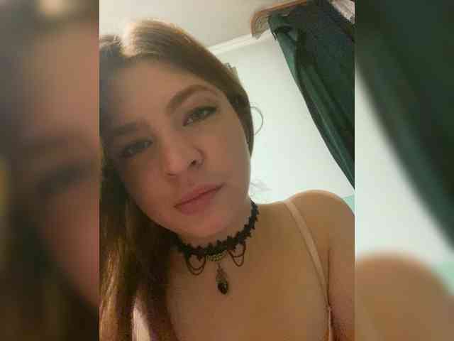 Lilian00666a Live Webcam on BongaCams