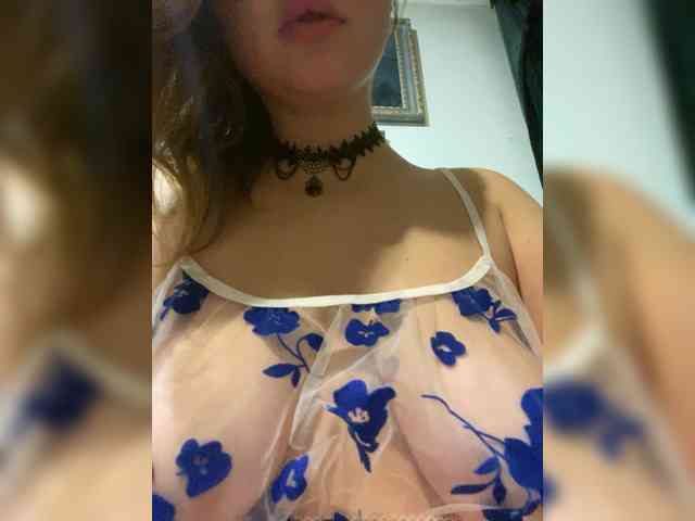 Lilian00666a Live Webcam on BongaCams