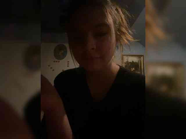 LilianLovee webcam