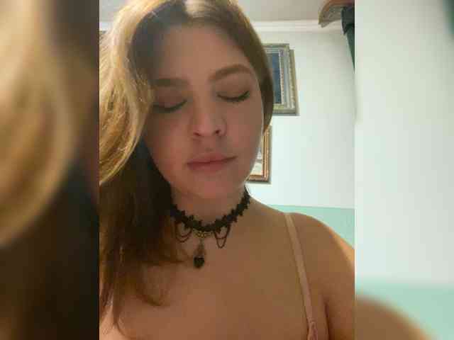 LilianLovee webcam