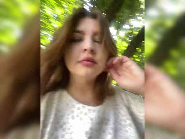 LilianLovee webcam