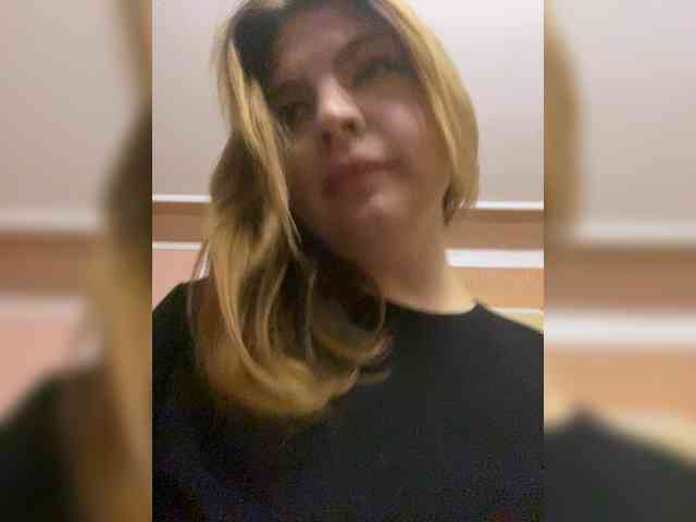 LilianLovee webcam
