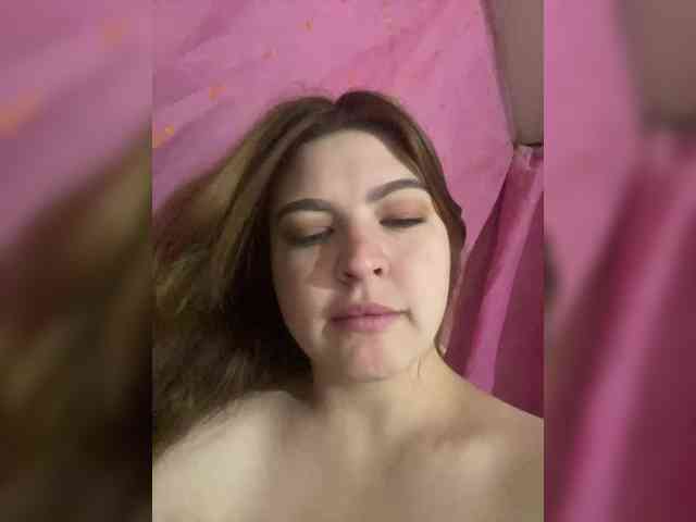 LilianLovee webcam