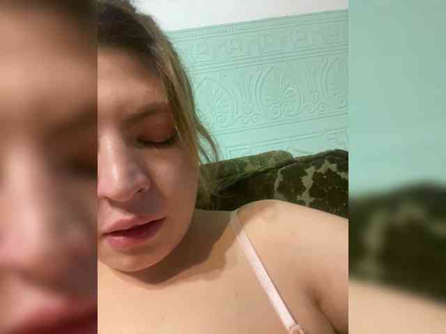 LilianLovee webcam