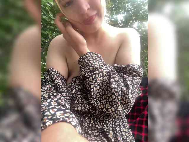 LilianLovee webcam