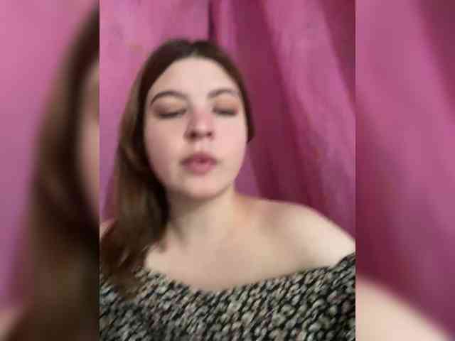 LilianLovee webcam
