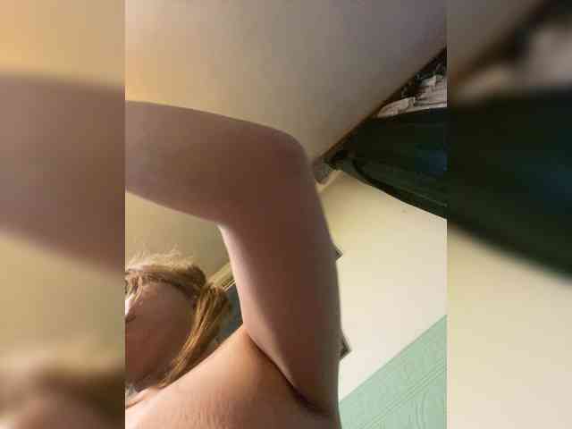 LilianLovee webcam