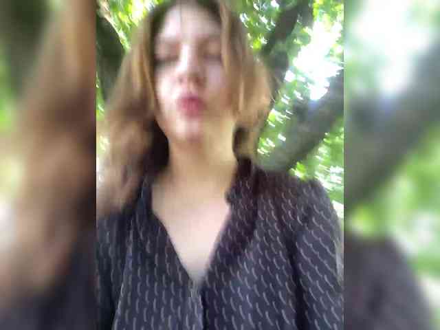 LilianLovee webcam