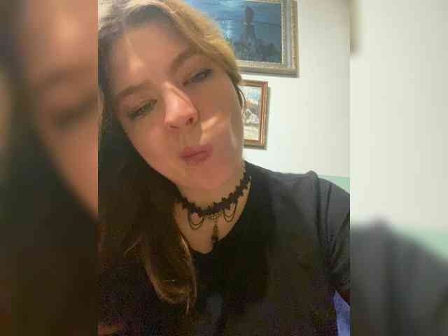 LilianLovee webcam