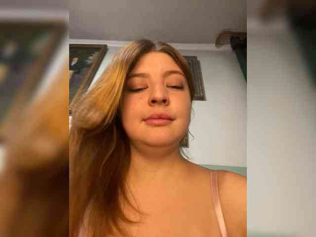 LilianLovee webcam