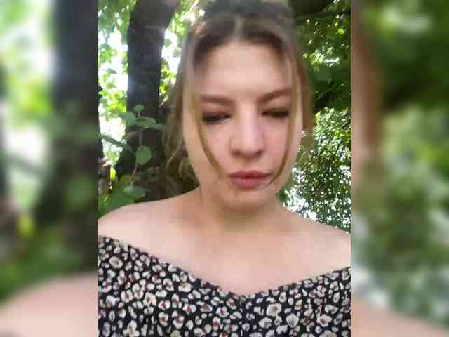 LilianLovee webcam
