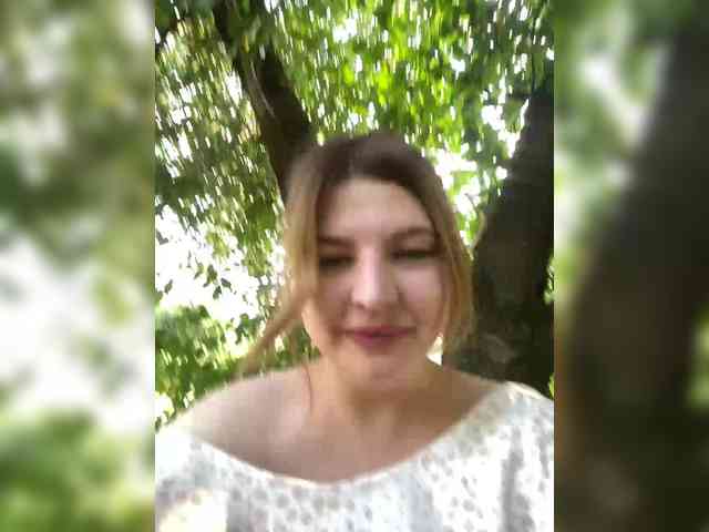LilianLovee webcam