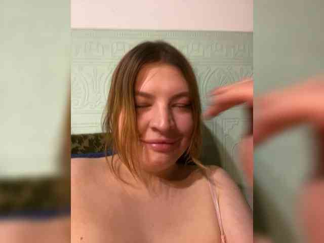 LilianLovee webcam
