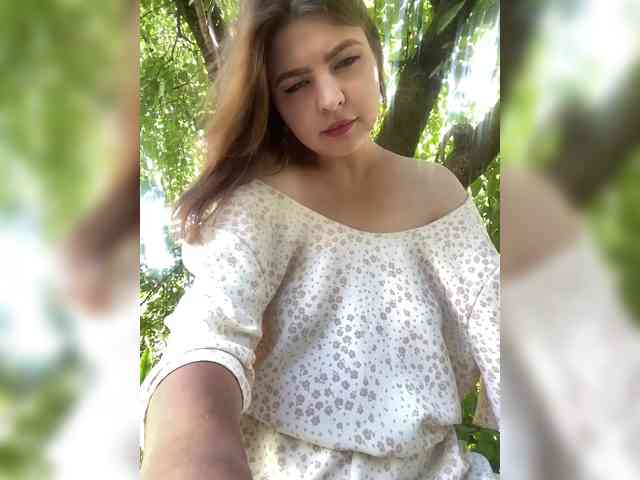 LilianLovee webcam
