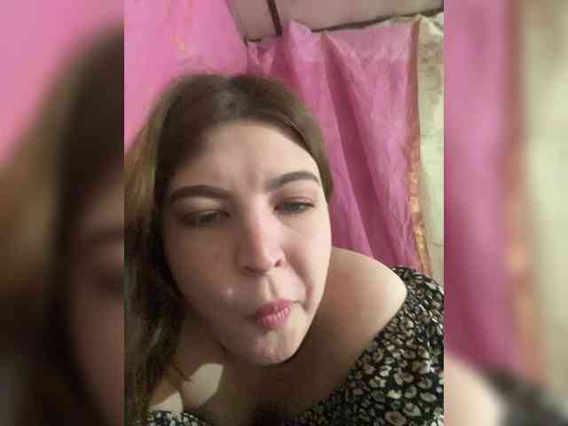 LilianLovee webcam