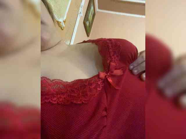 LilianLovee webcam