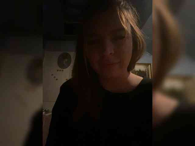 LilianLovee webcam