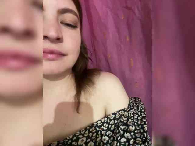 LilianLovee webcam