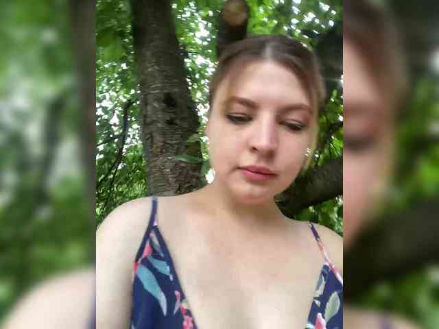 LilianLovee webcam