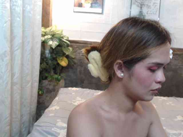 TsAverdeen Live Webcam on BongaCams