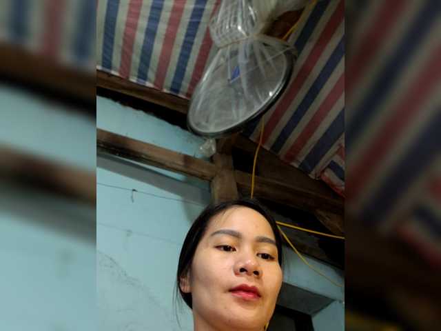 EllaShow93's BongaCams show and profile