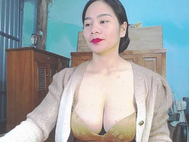 EllaShow93 ライブセックスカメラ