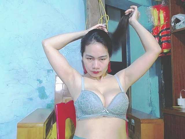 EllaShow93's BongaCams show and profile