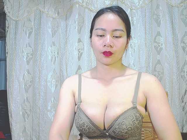 EllaShow93's BongaCams show and profile