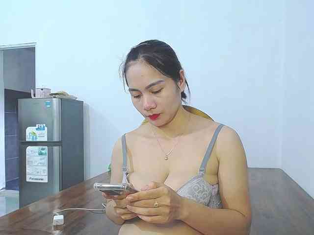 EllaShow93
