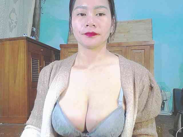 EllaShow93 EllaShow93