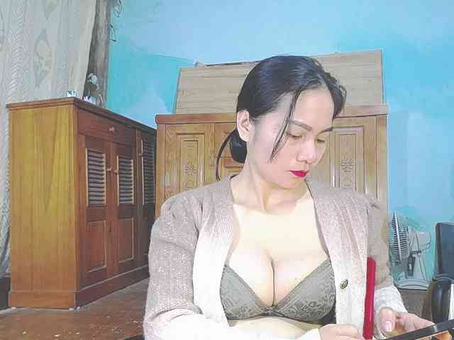 EllaShow93 EllaShow93