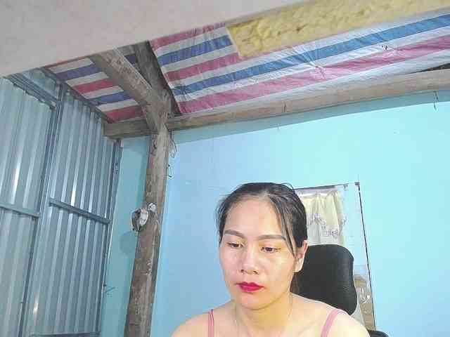 EllaShow93 webcam
