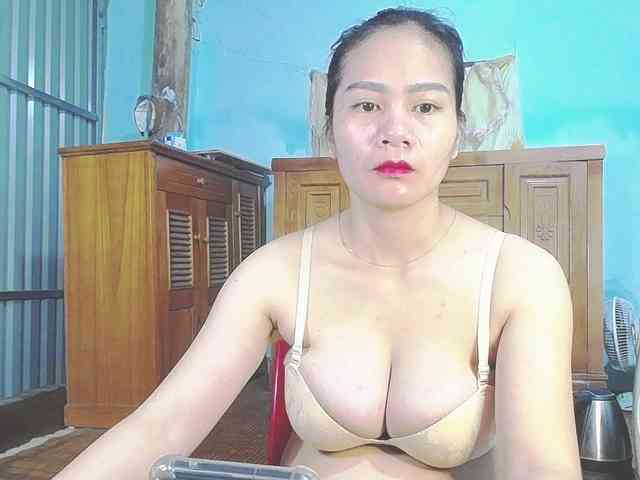 EllaShow93