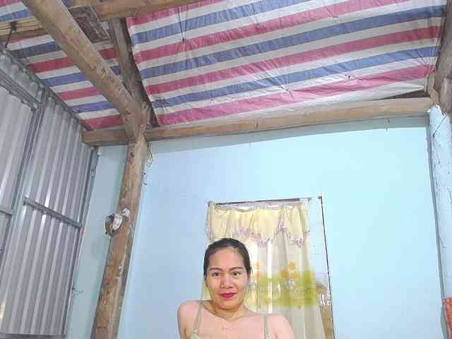 EllaShow93 webcam