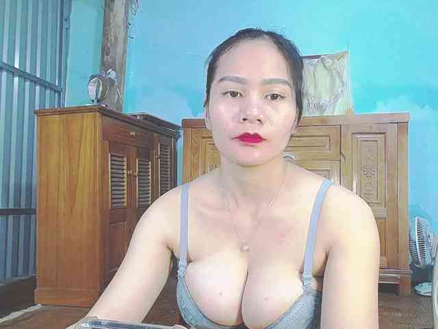 EllaShow93