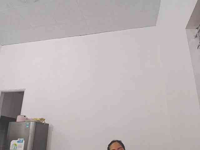EllaShow93 webcam
