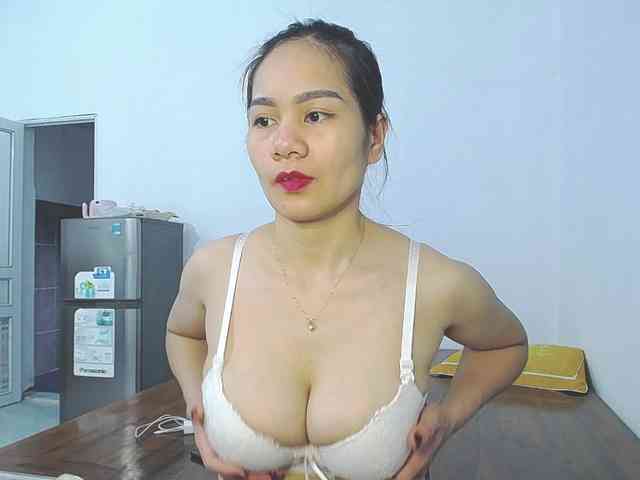 EllaShow93