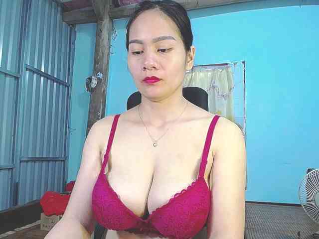 EllaShow93