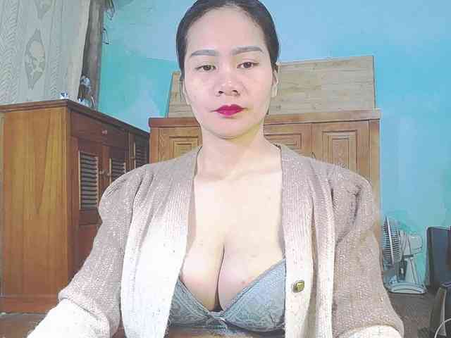 EllaShow93 EllaShow93