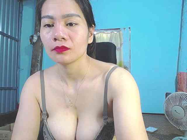 free live video chat EllaShow93