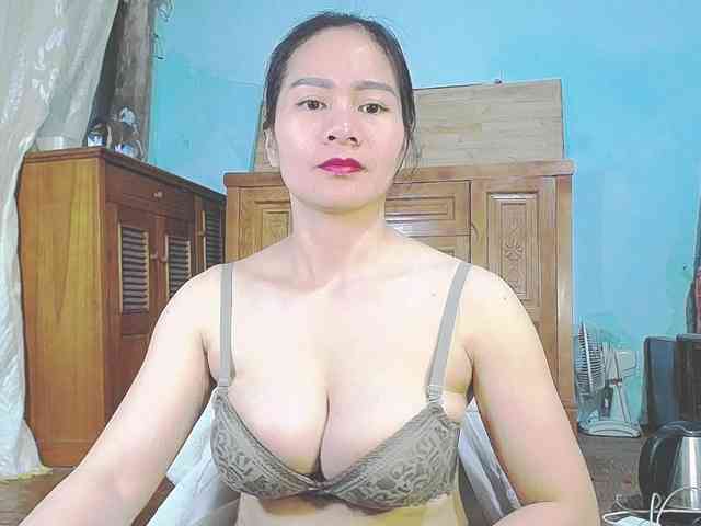 EllaShow93 EllaShow93