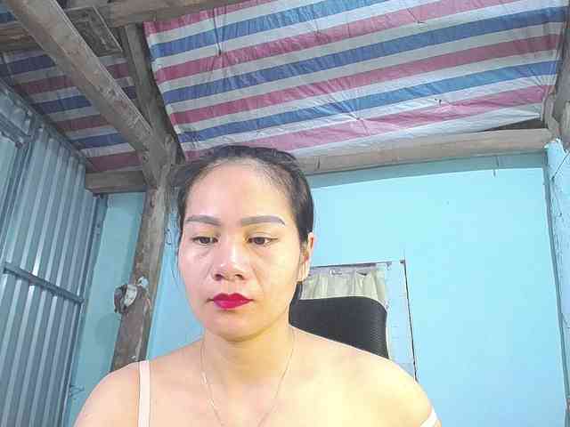 EllaShow93 webcam