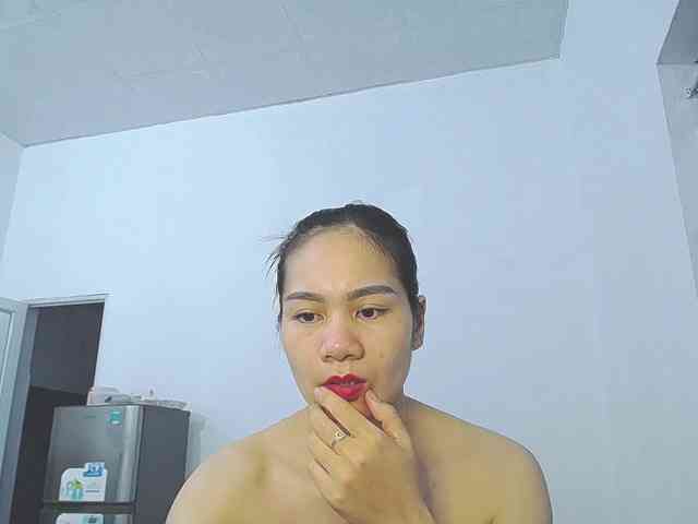 EllaShow93 webcam