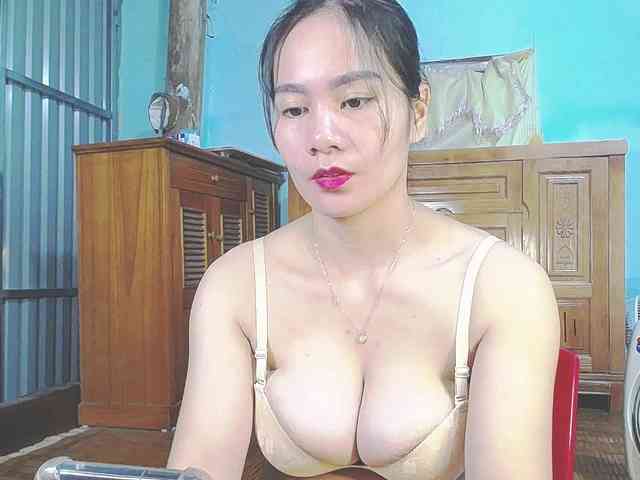 EllaShow93