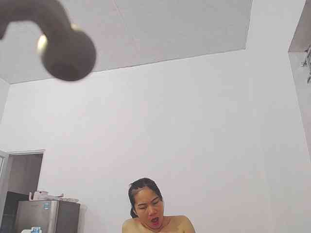 EllaShow93 webcam
